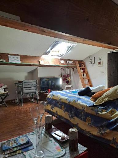 Ici Et Maintenant Solliès-Toucas Exterior foto